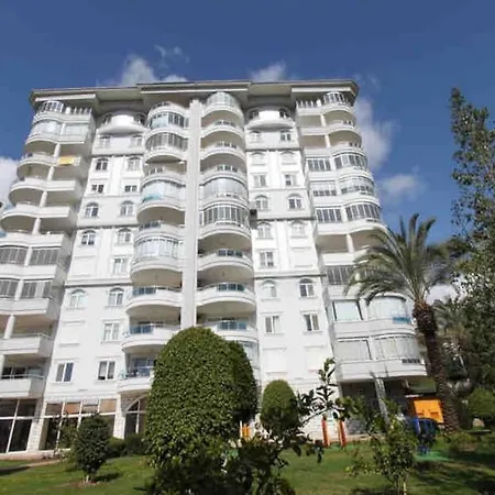 Panorama Garden Cikcilli 4+1 Alanya